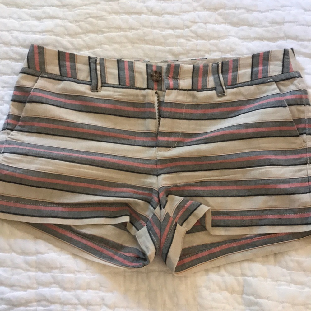 Linen shorts